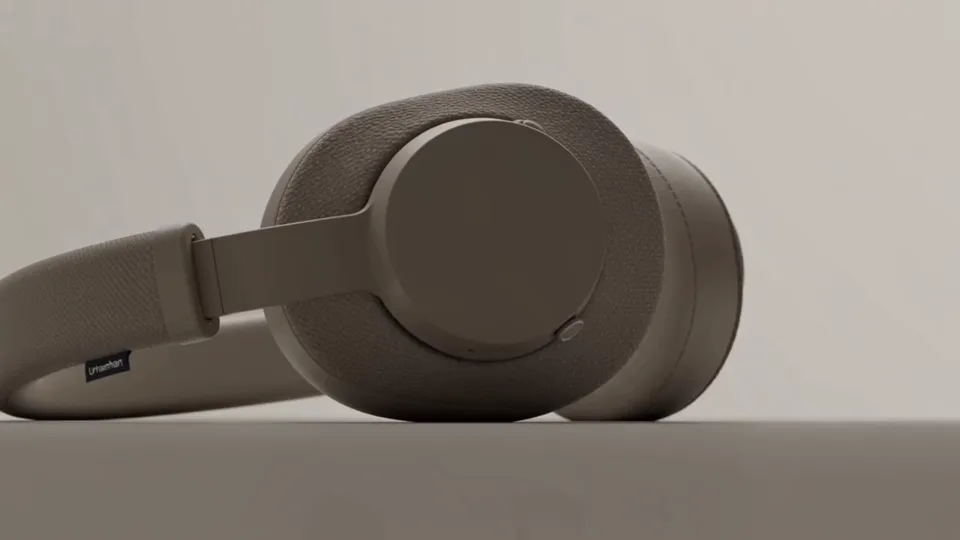 Create a luxury product video ad